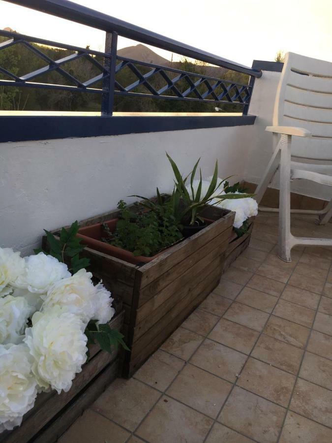Casa Leonardo Liam Apartment Касерта Екстериор снимка